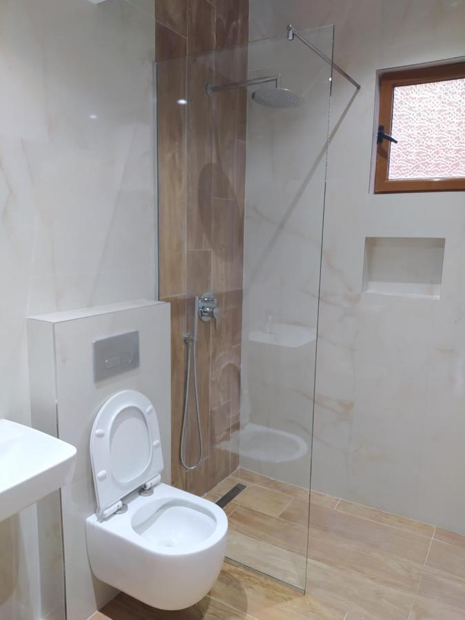 Shehu'S House Villa Sarandë Eksteriør billede